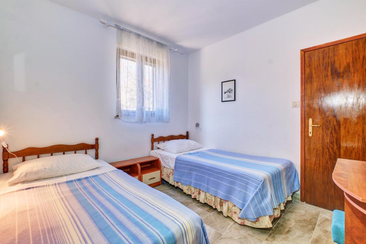 Eco Secluded Apartments Zabodarski Čunski 외부 사진