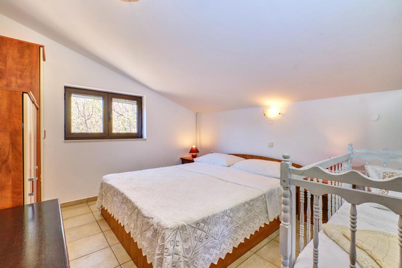 Eco Secluded Apartments Zabodarski Čunski 외부 사진